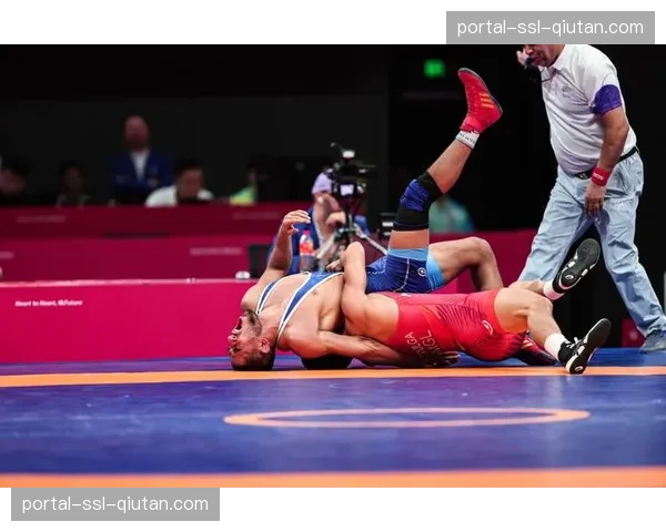 数据解读：当前男子自由式65公斤级顶级选手的技术风格趋势。