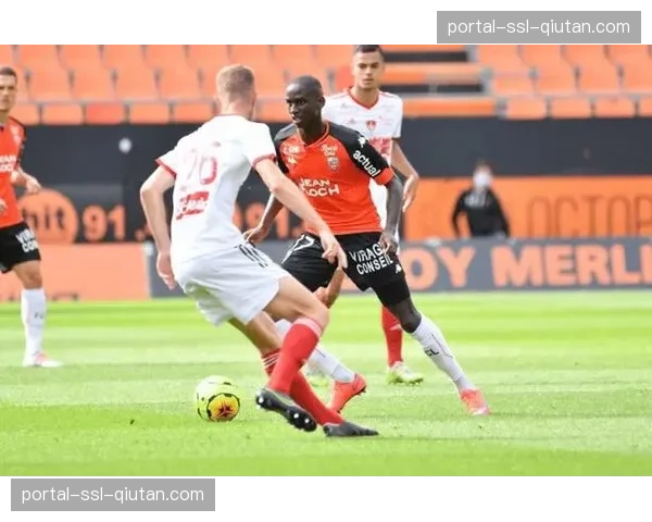 数据复盘：洛里昂0-0闷平里尔，主队全场仅35%控球率却完成18次抢断